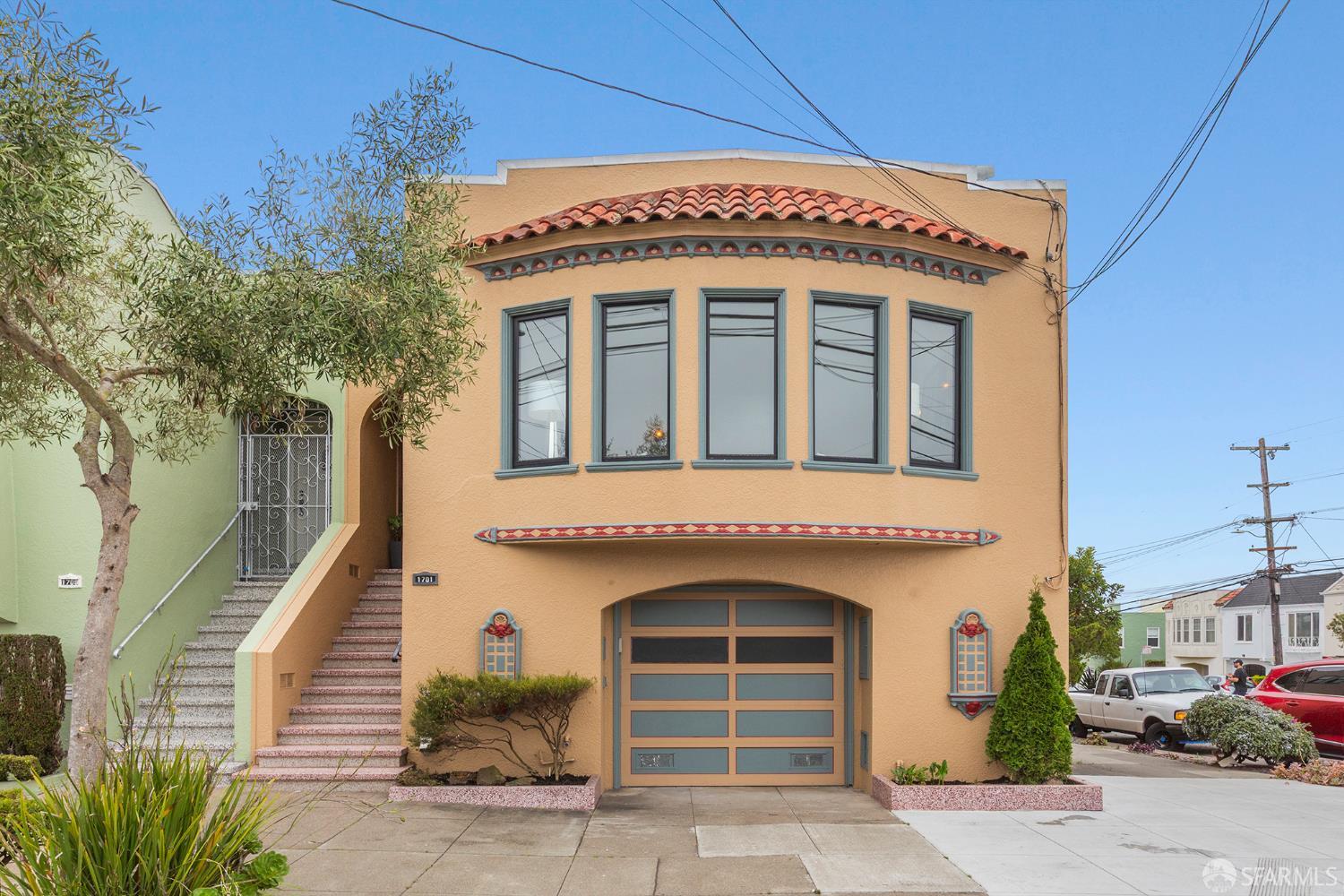 1701 22nd Avenue