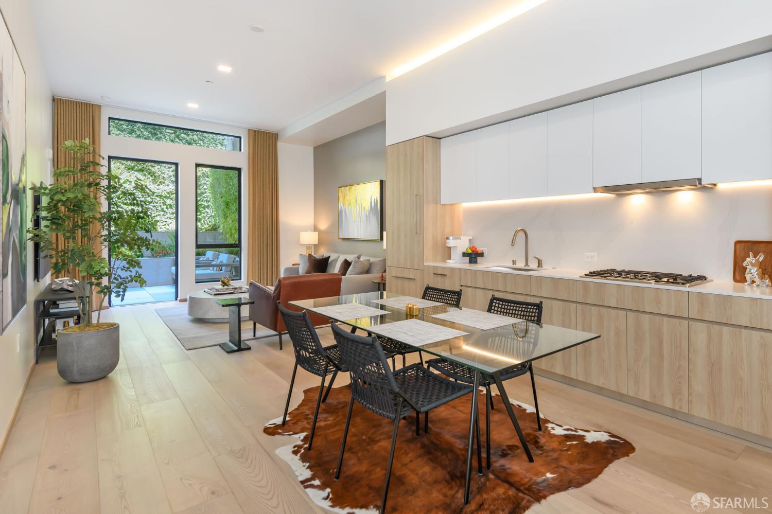 2238 Market Street # 107