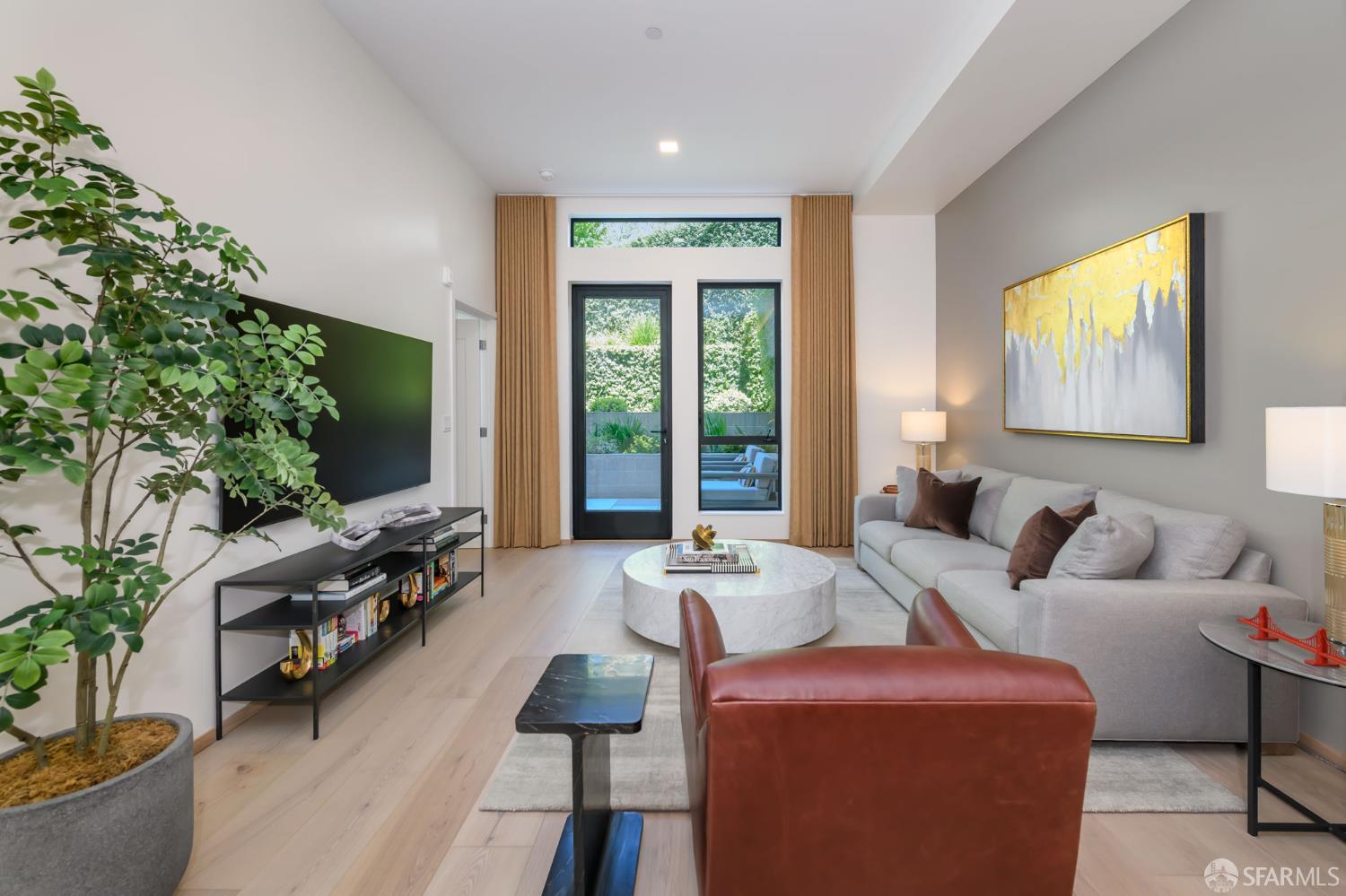 2238 Market Street # 107