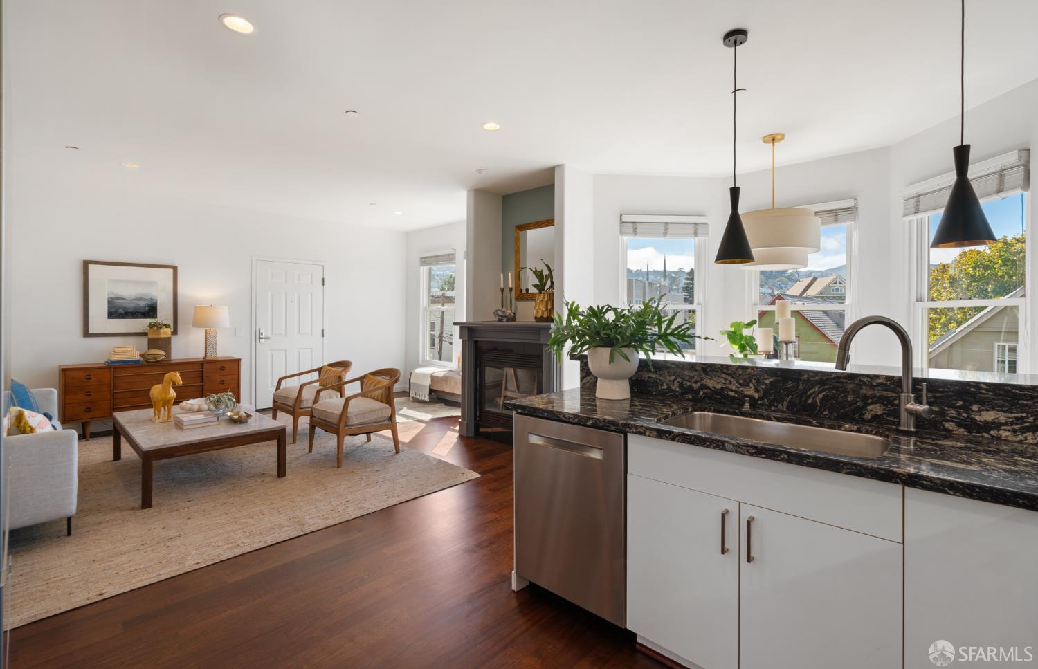 199 Tiffany Avenue # 304