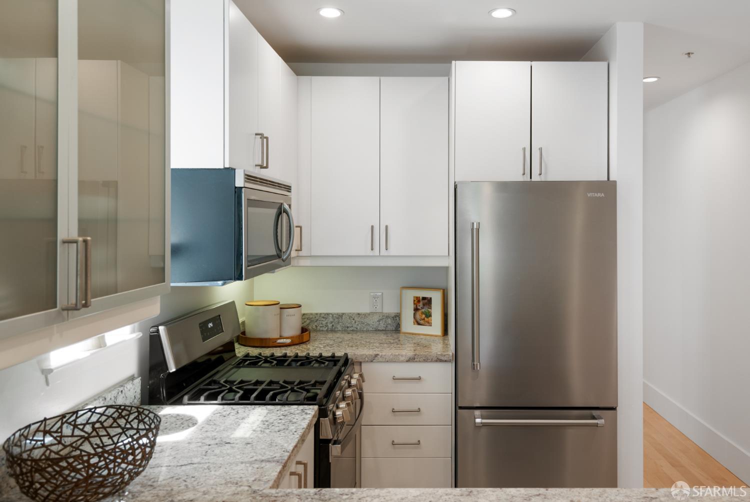 2315 Van Ness Avenue # 3