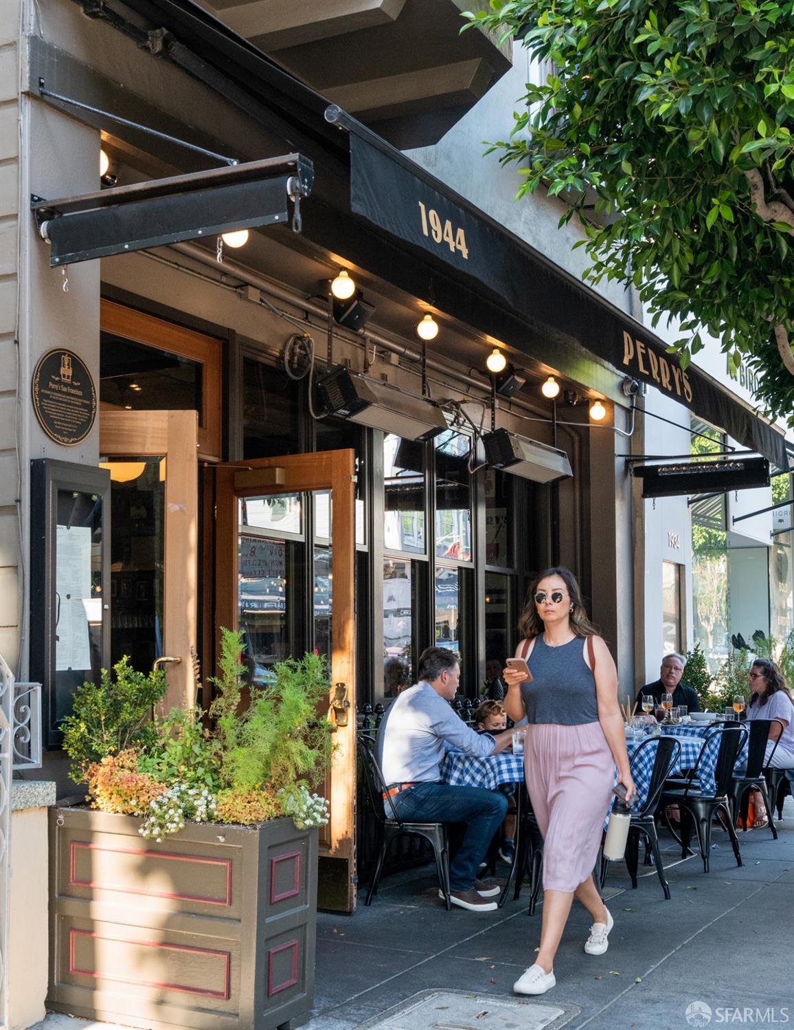 2315 Van Ness Avenue # 3