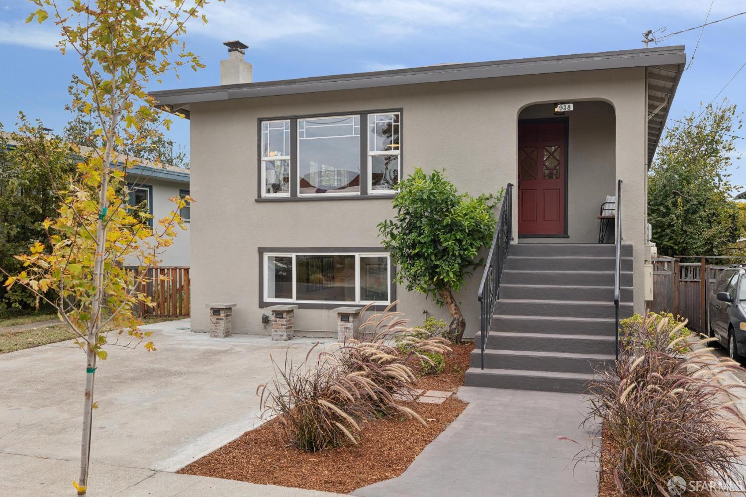938 Ramona Avenue