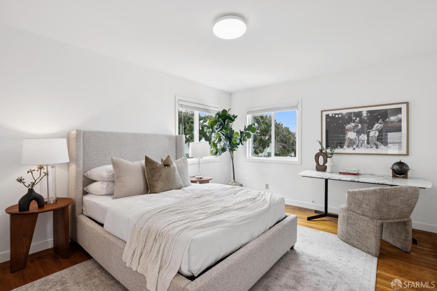 22 25th Avenue