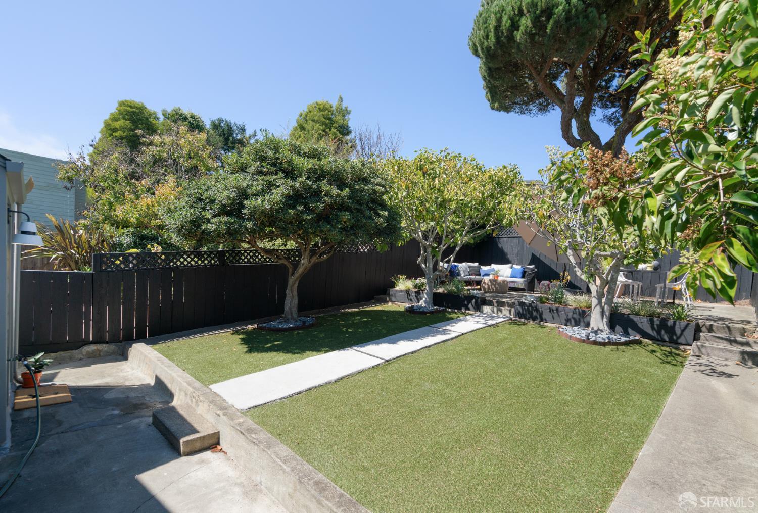 758 Monterey Boulevard
