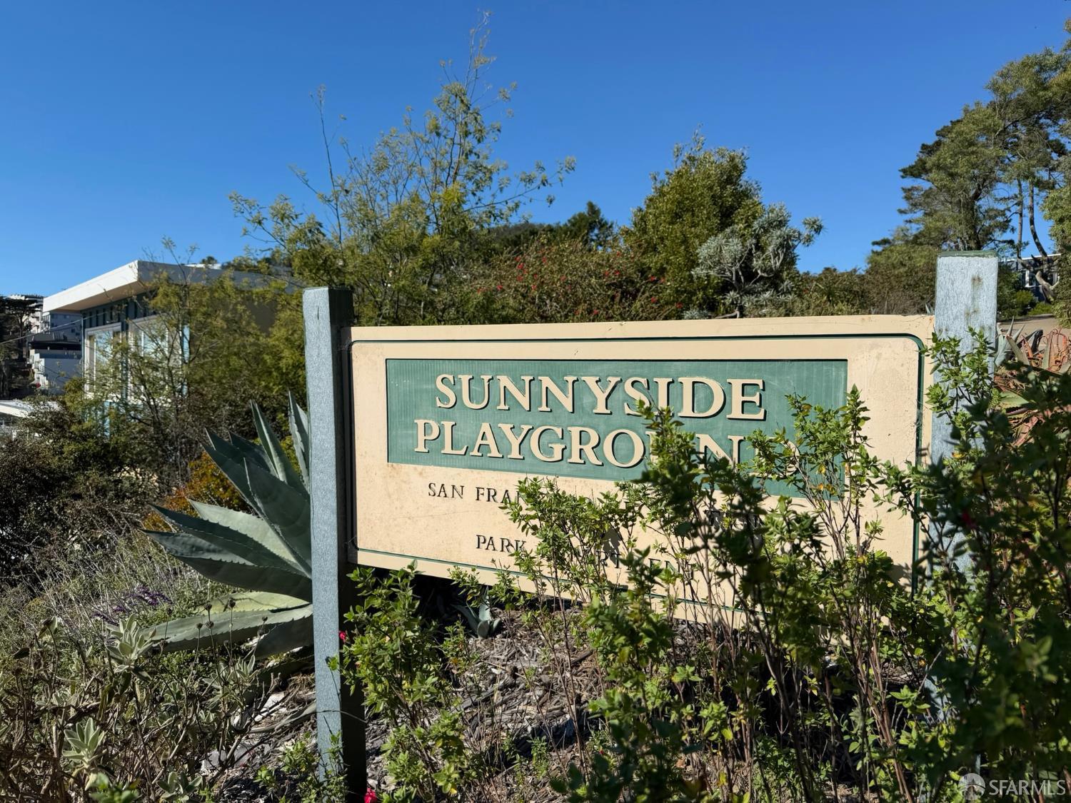 758 Monterey Boulevard