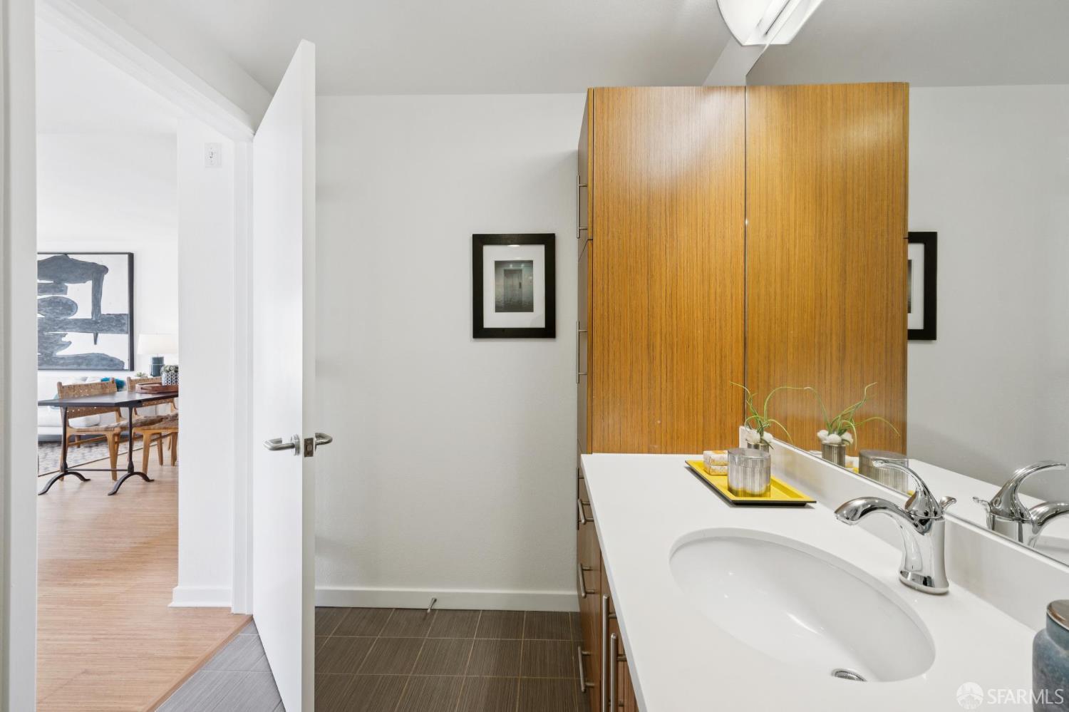 555 Bartlett Street # 422