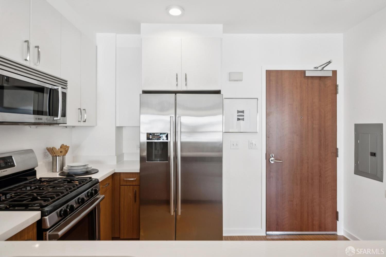 555 Bartlett Street # 422
