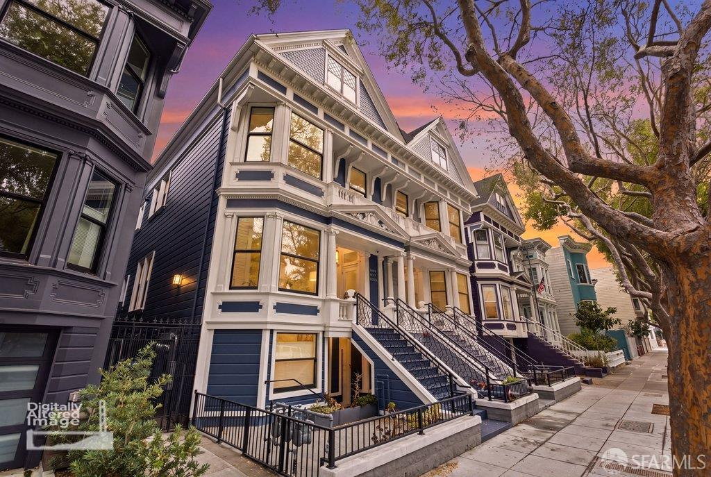 2857 Folsom Street