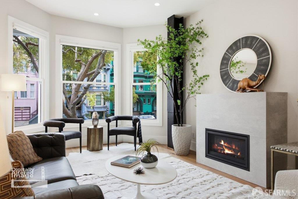 2857 Folsom Street