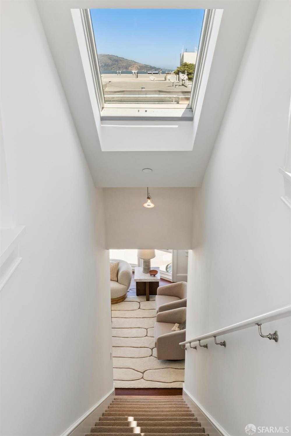 659 Greenwich Street