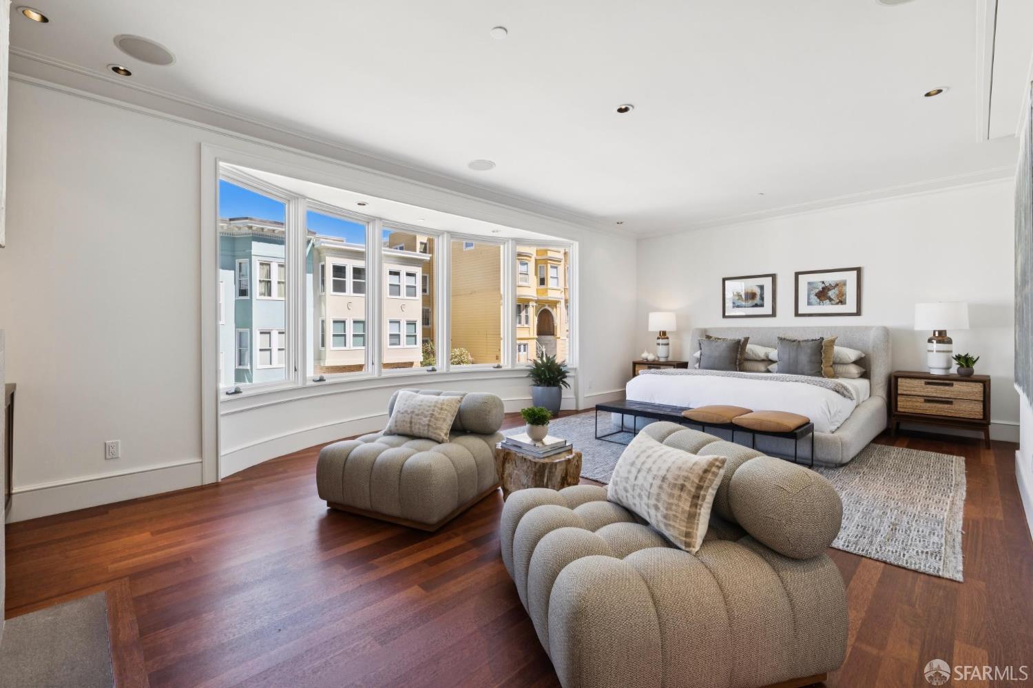 659 Greenwich Street