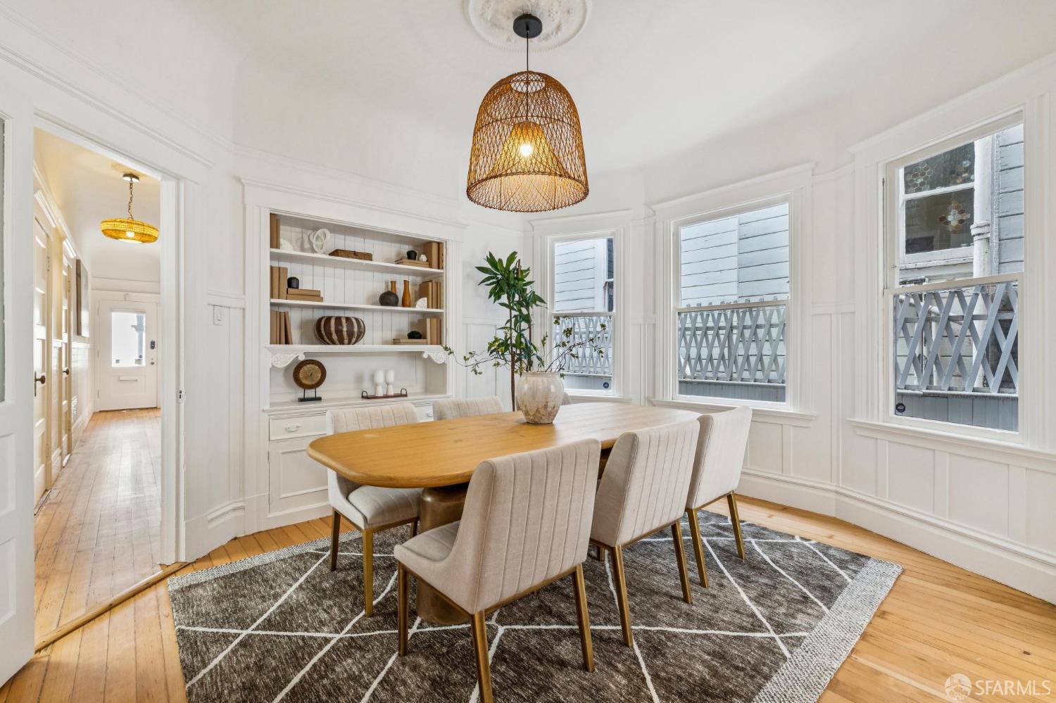 86 Elgin Park