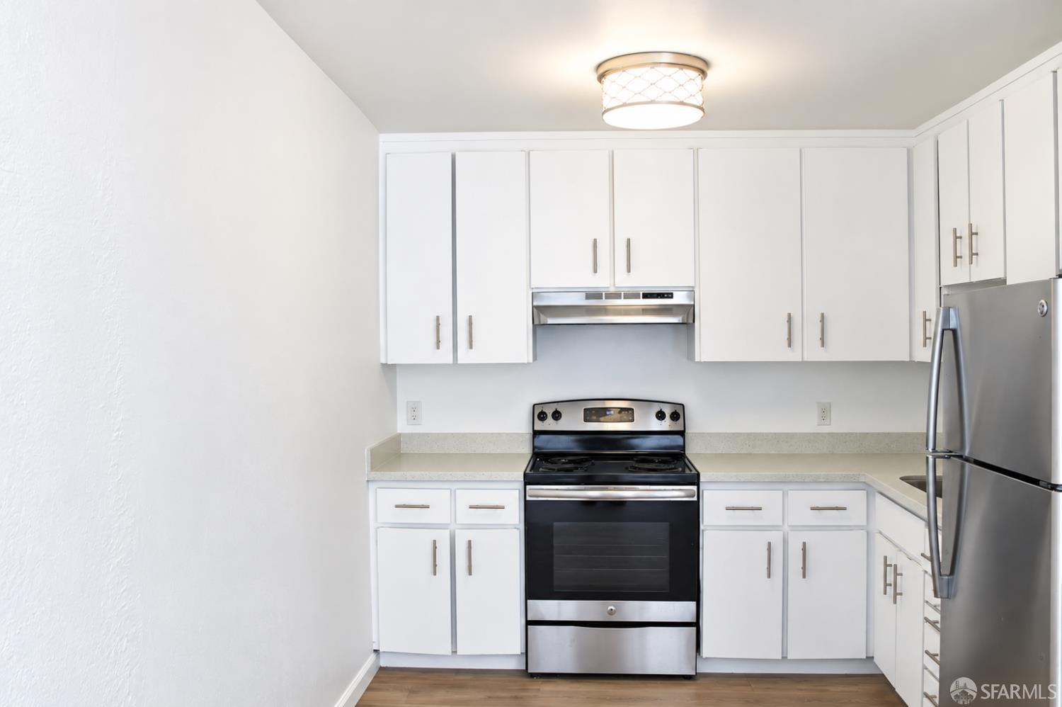 1511 Gough Street # 105