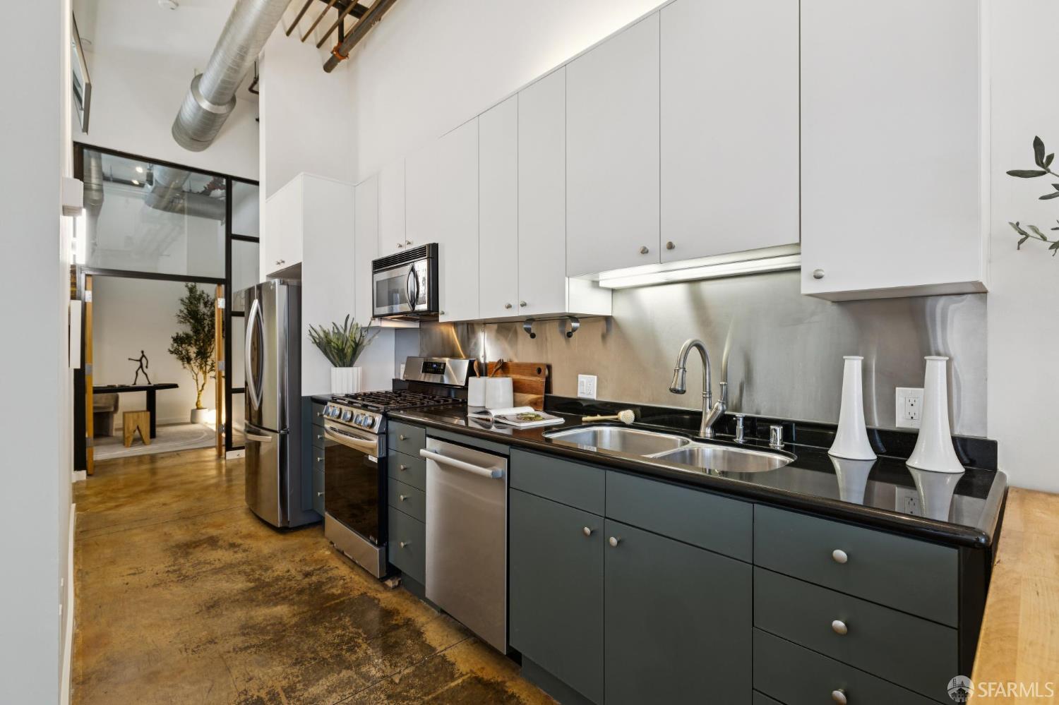 60 Rausch Street # 301