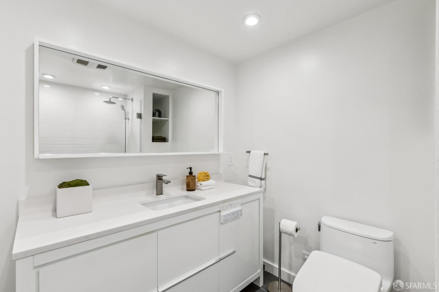 2501 Harrison Street # 2
