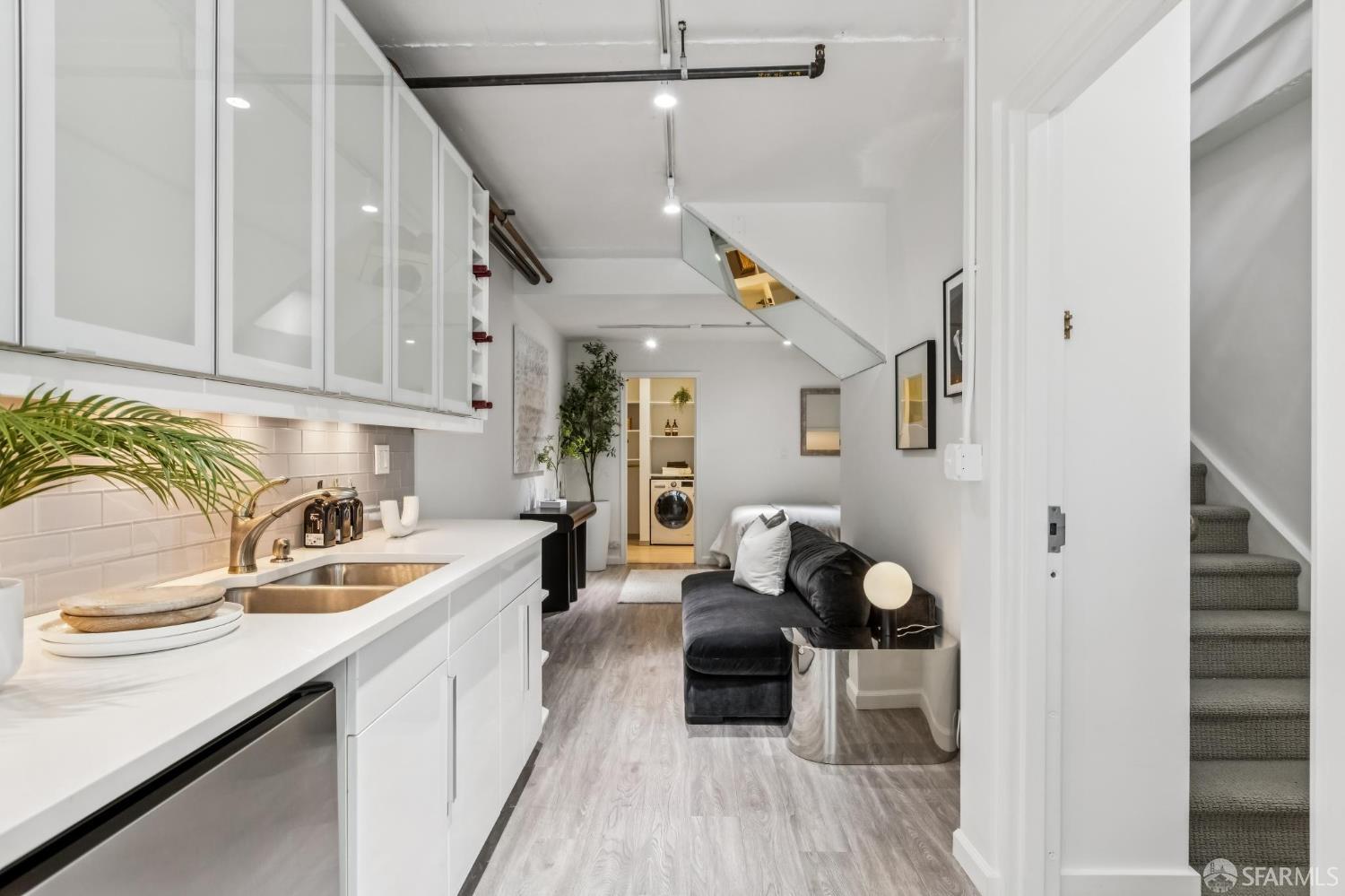 2501 Harrison Street # 2