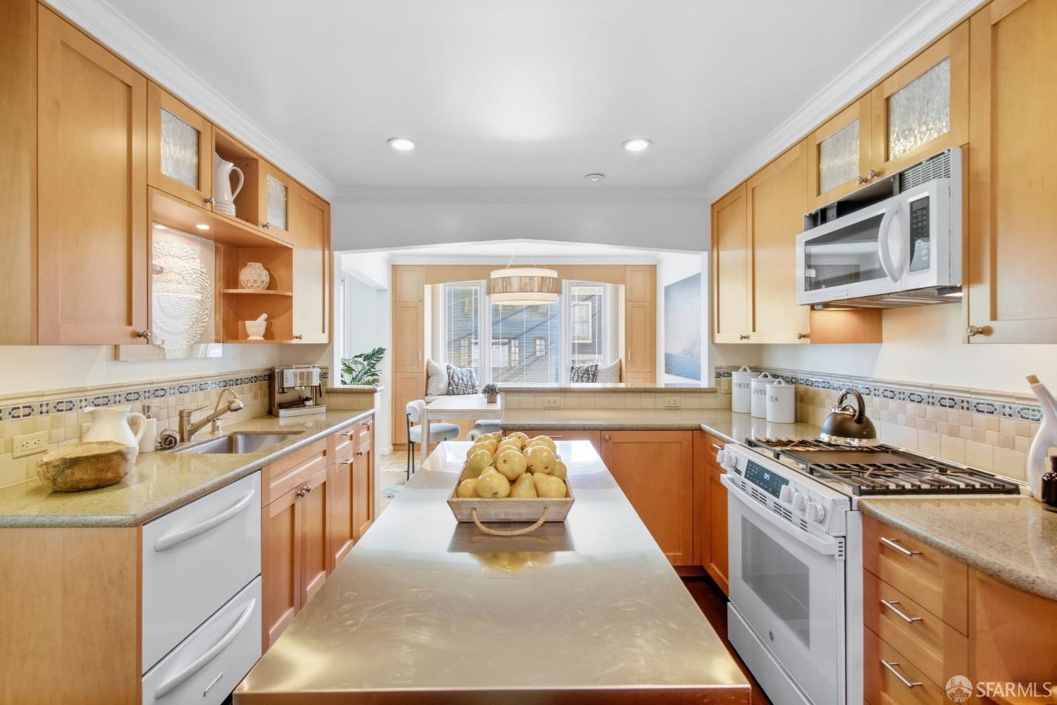 484 29th Street