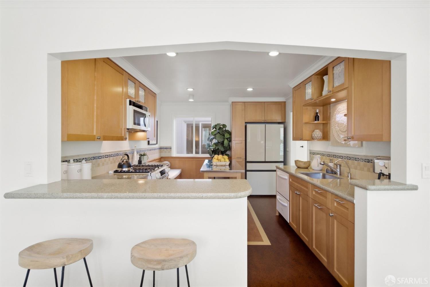 484 29th Street