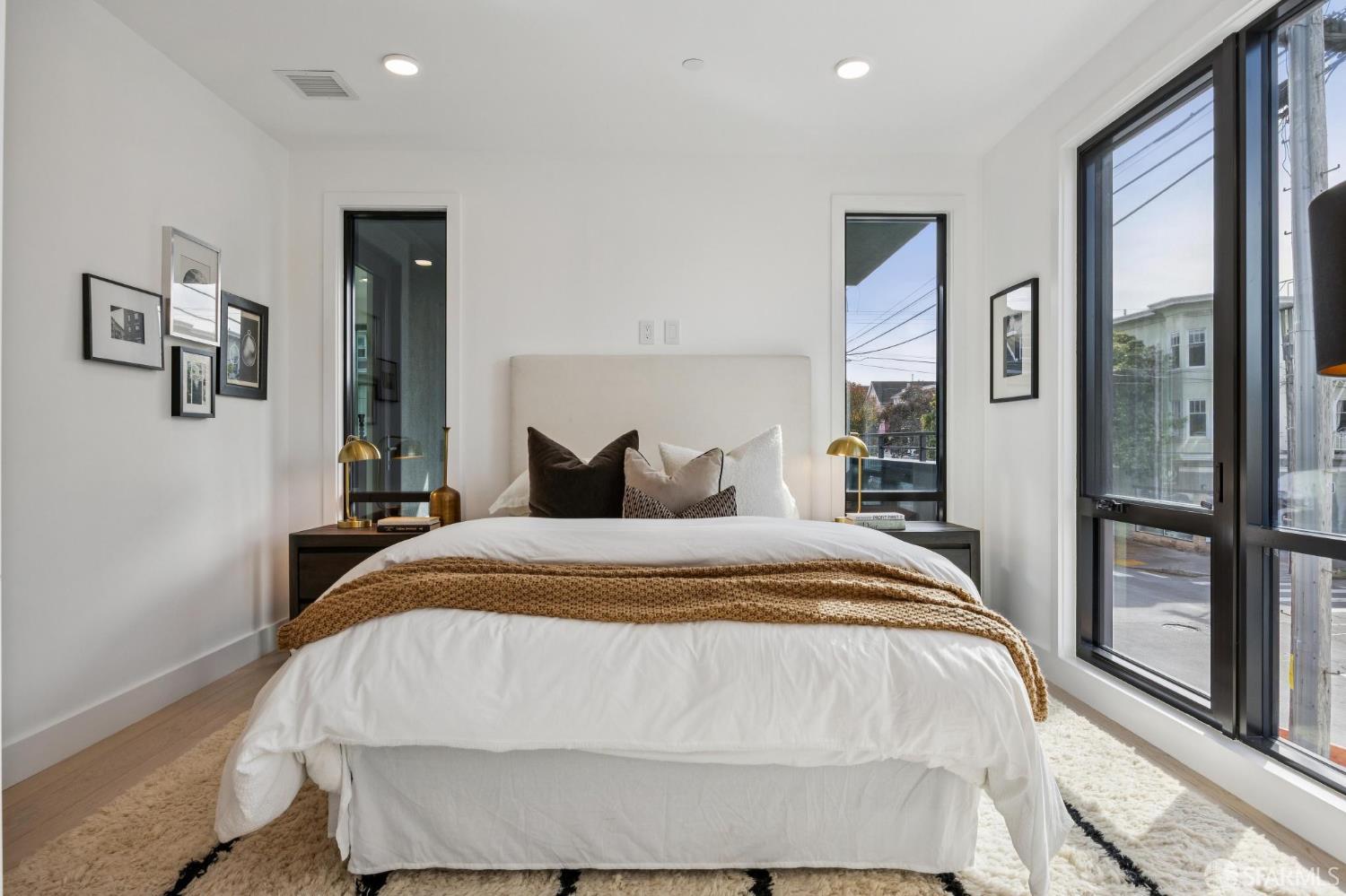 4135 California Street # 1