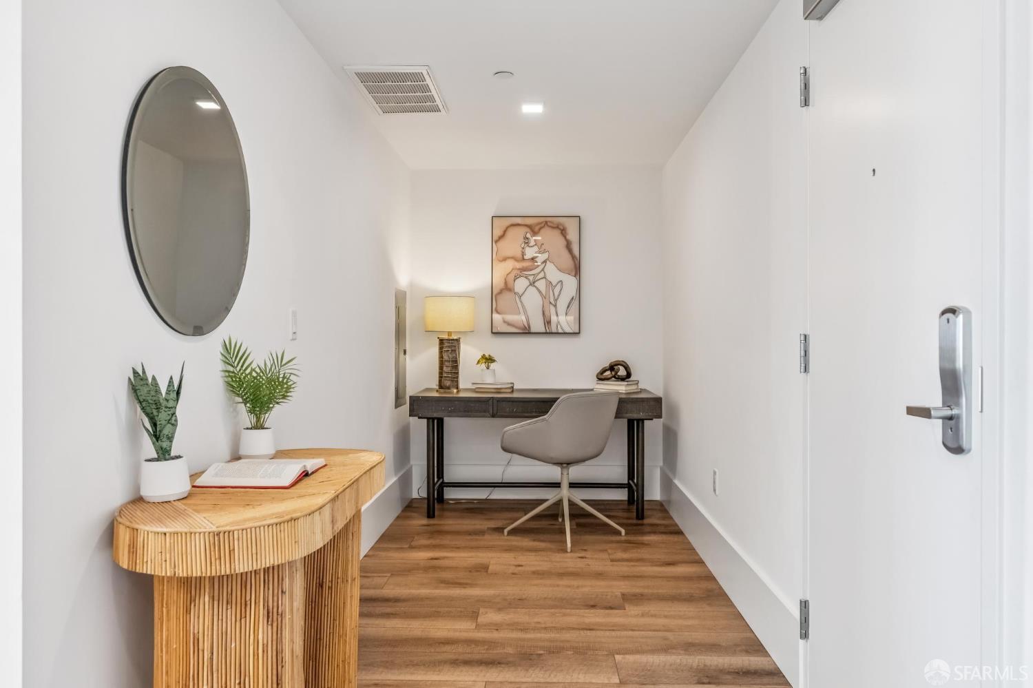1288 Howard Street # 605