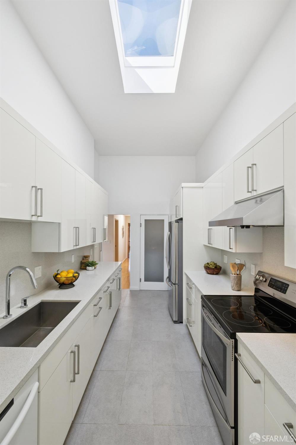 838 Balboa Lane