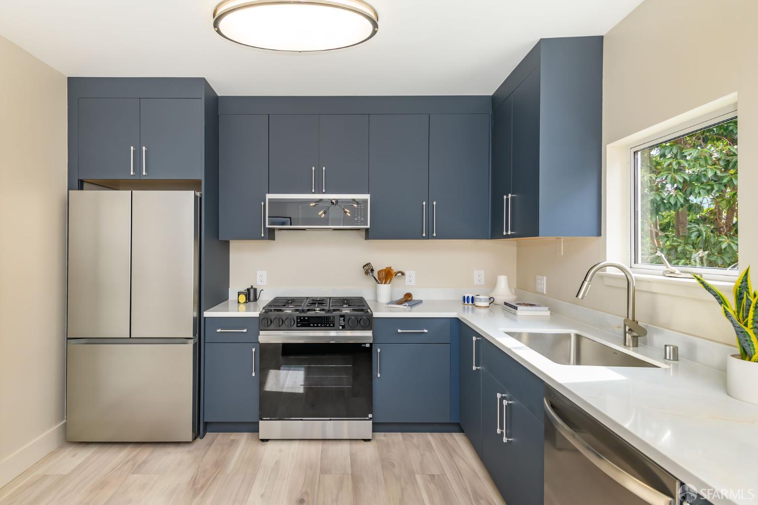 638 19th Street # 8