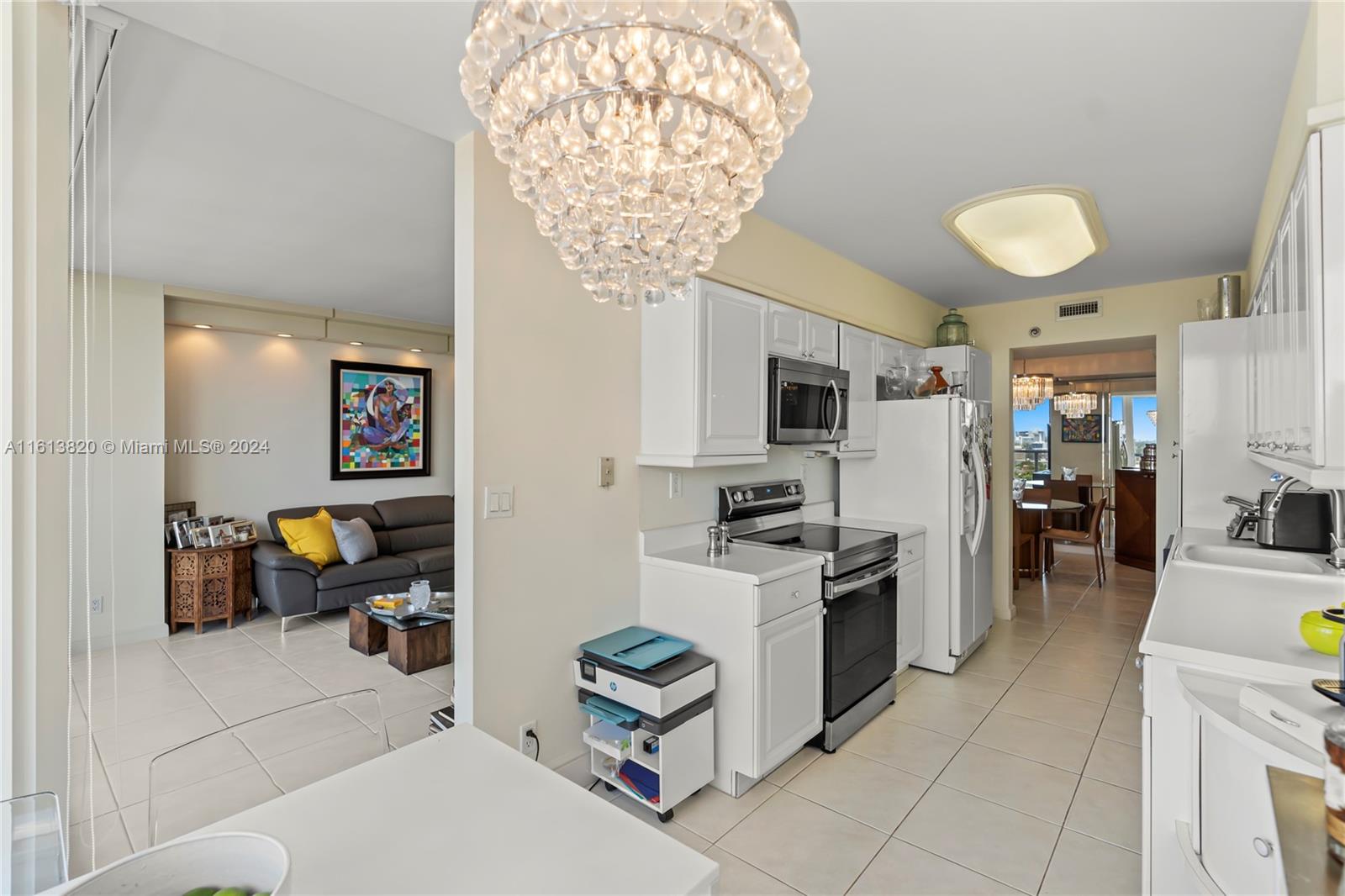 3598 Yacht Club Dr # 1601