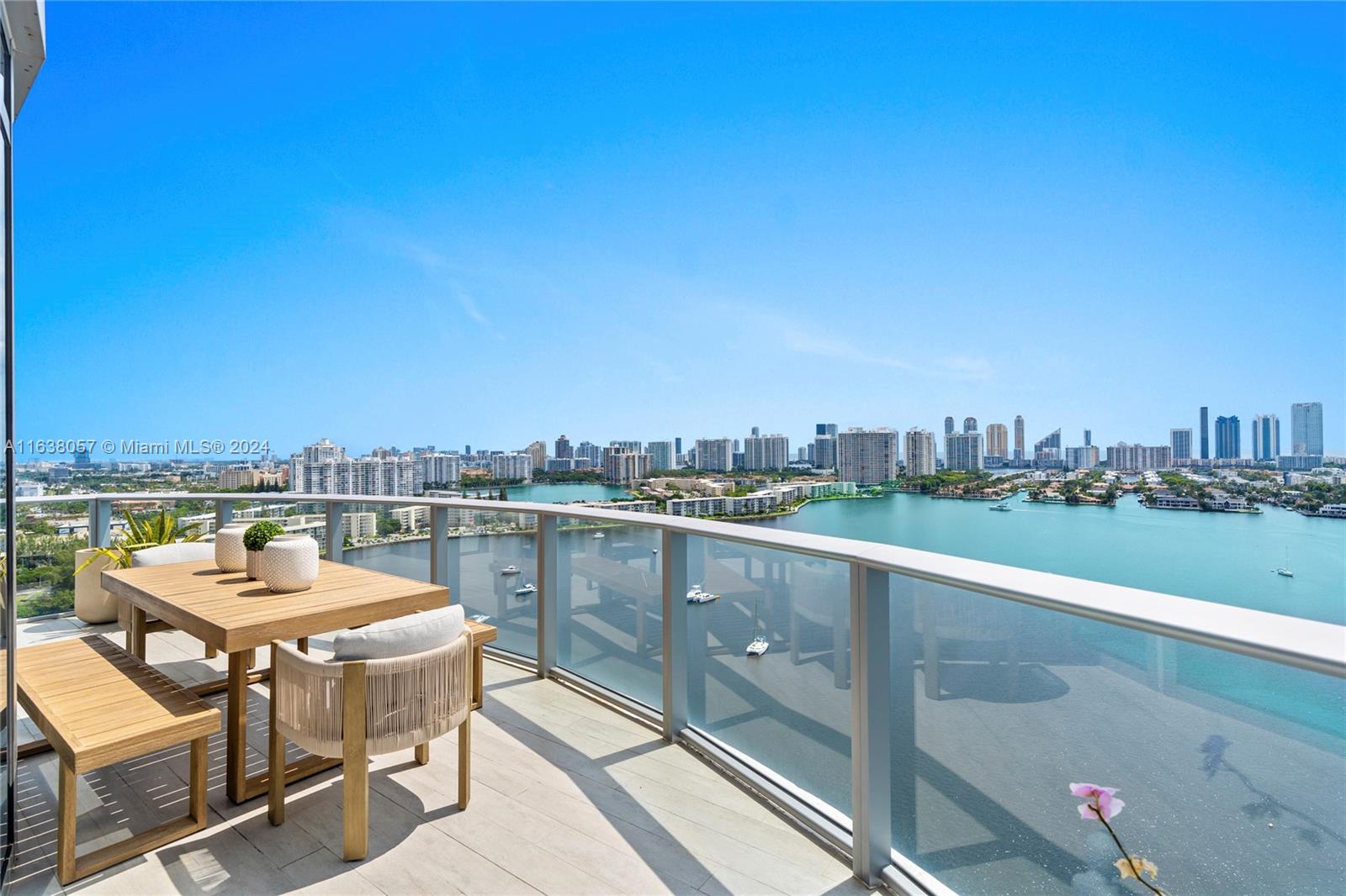 17301 Biscayne Blvd # 2111