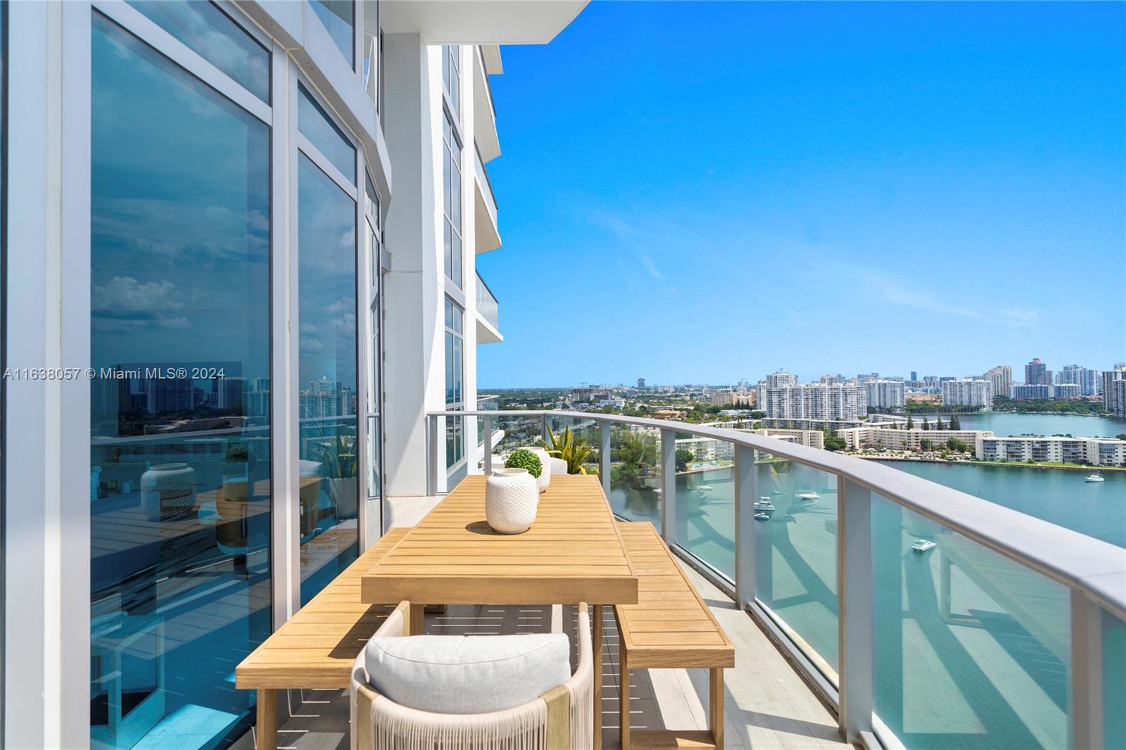 17301 Biscayne Blvd # 2111