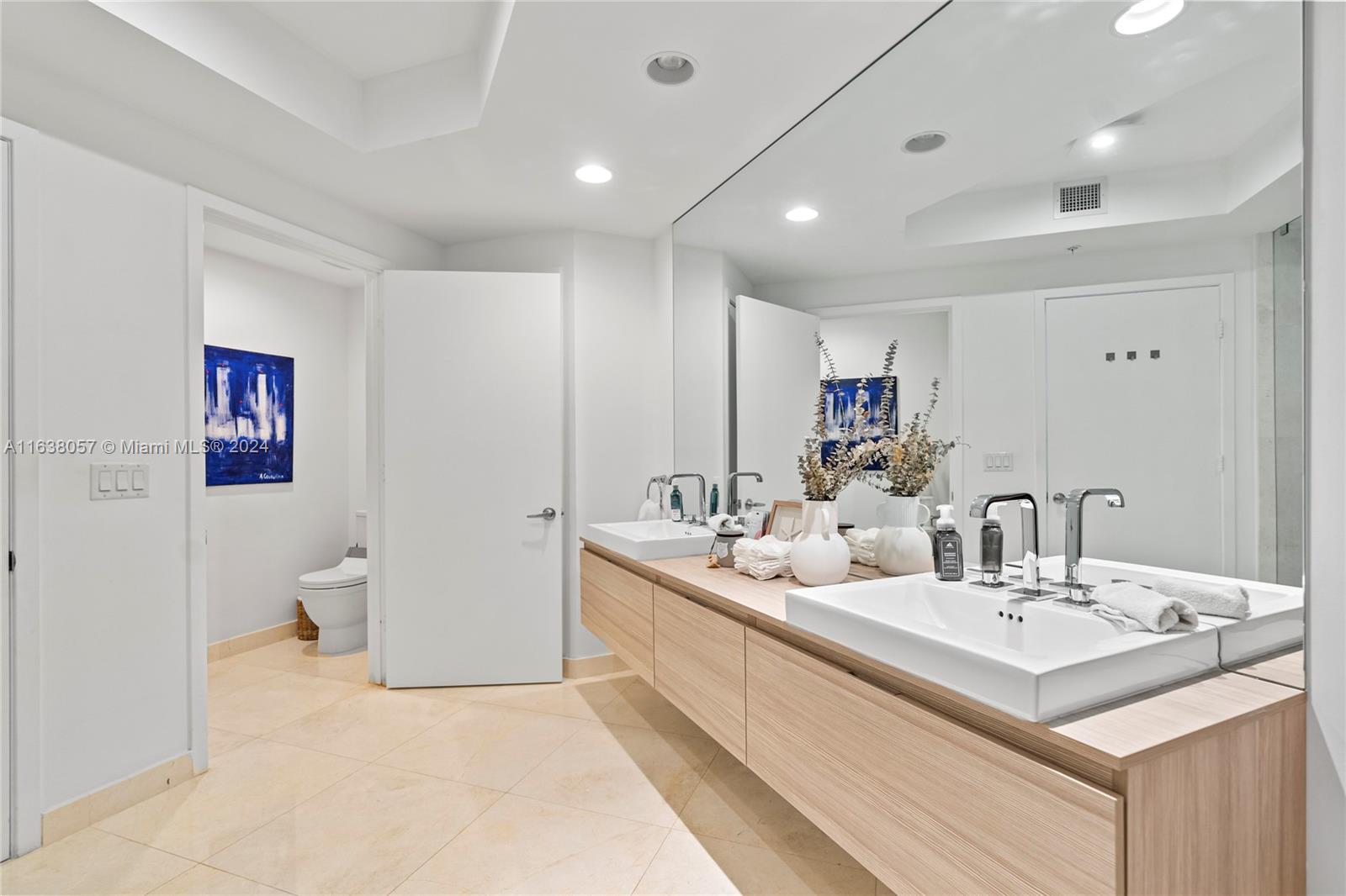 17301 Biscayne Blvd # 2111