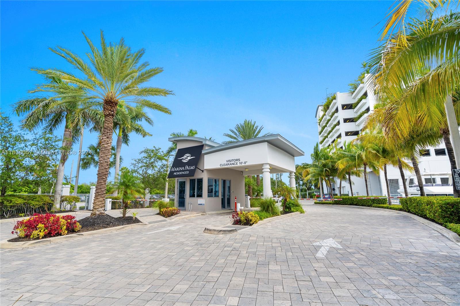 17301 Biscayne Blvd # 2111