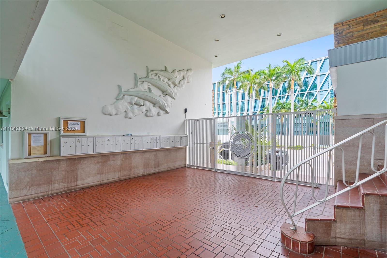 1925 Washington Ave # 8