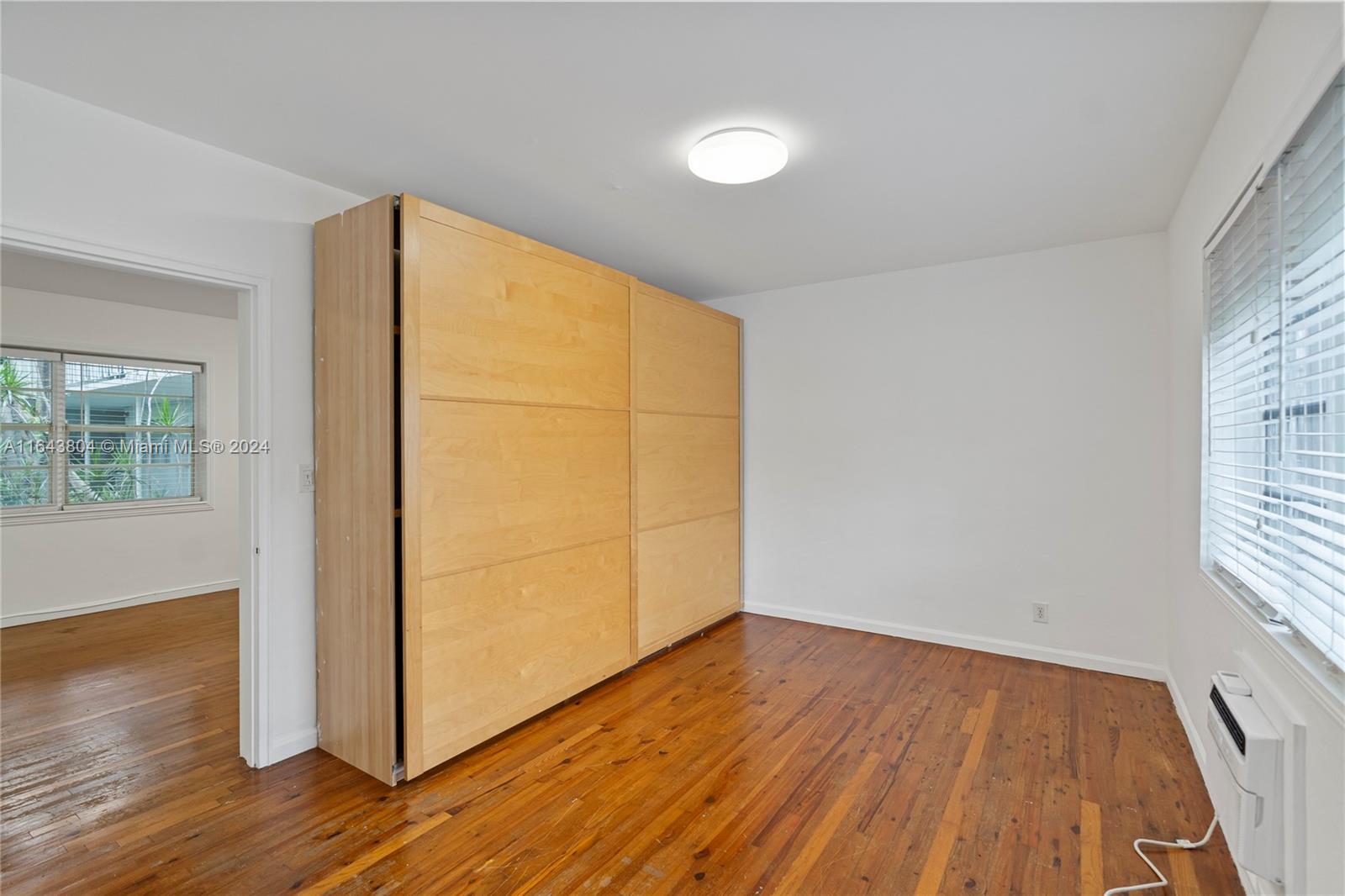 1925 Washington Ave # 8