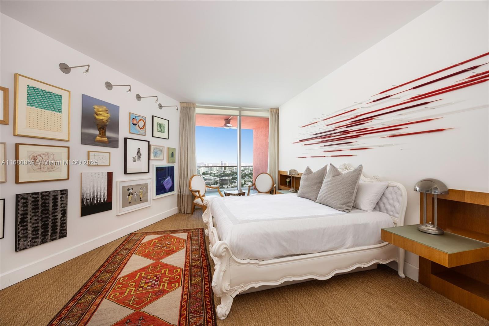 300 S Pointe Dr # 3204