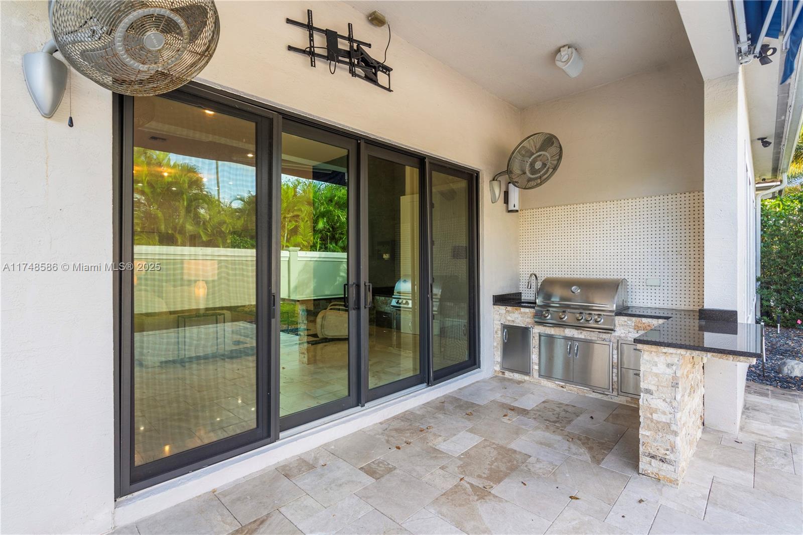 5855 W Brookfield Cir W