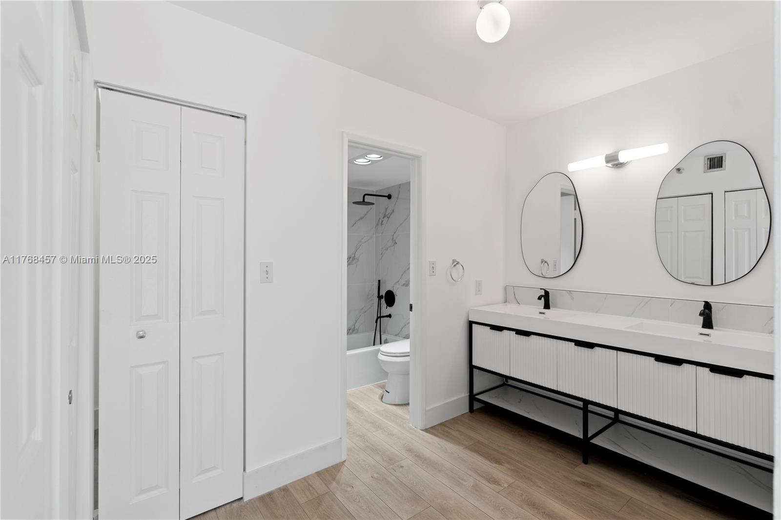 20505 E Country Club Dr # 434
