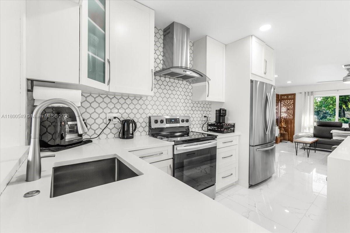 4340 NW 19th Ave