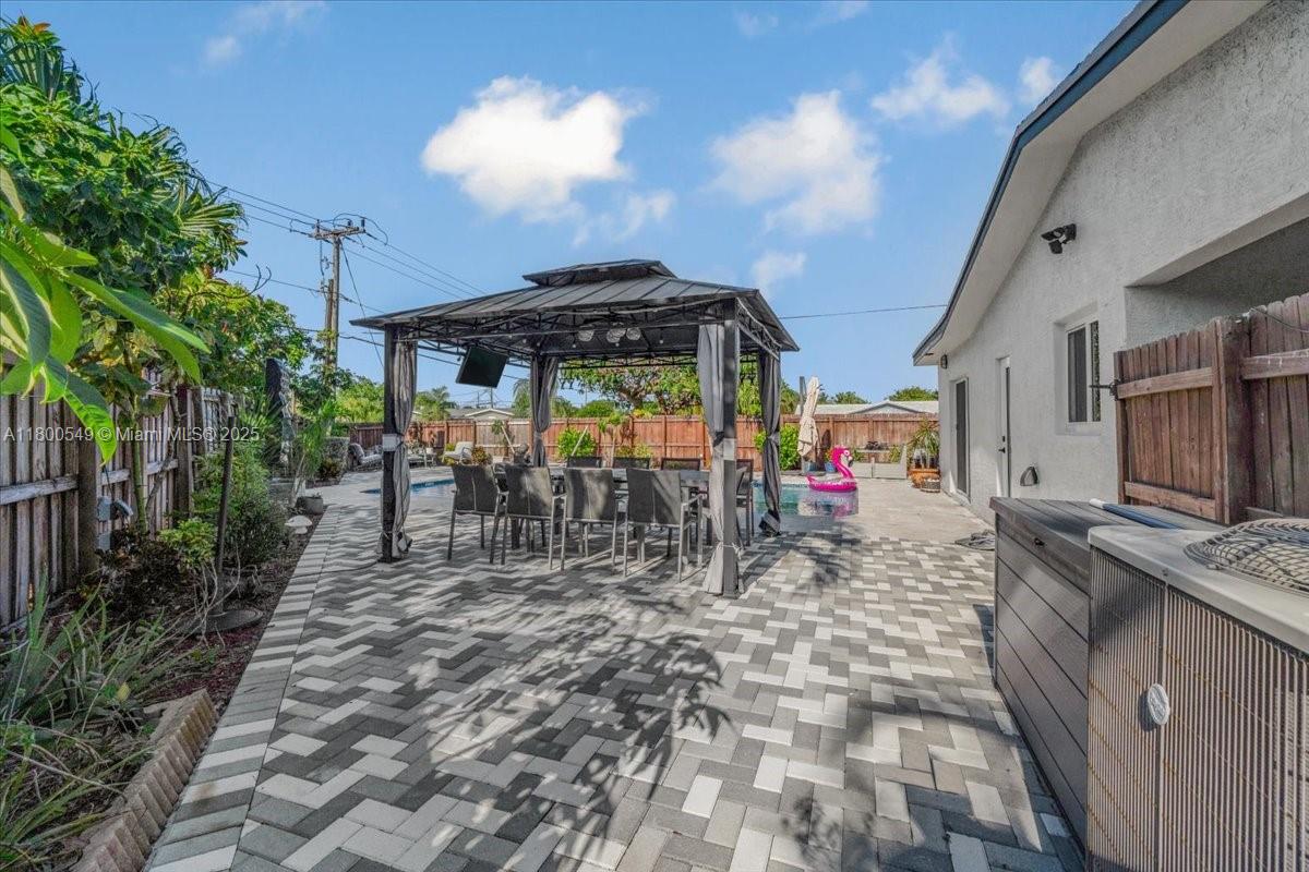 4340 NW 19th Ave