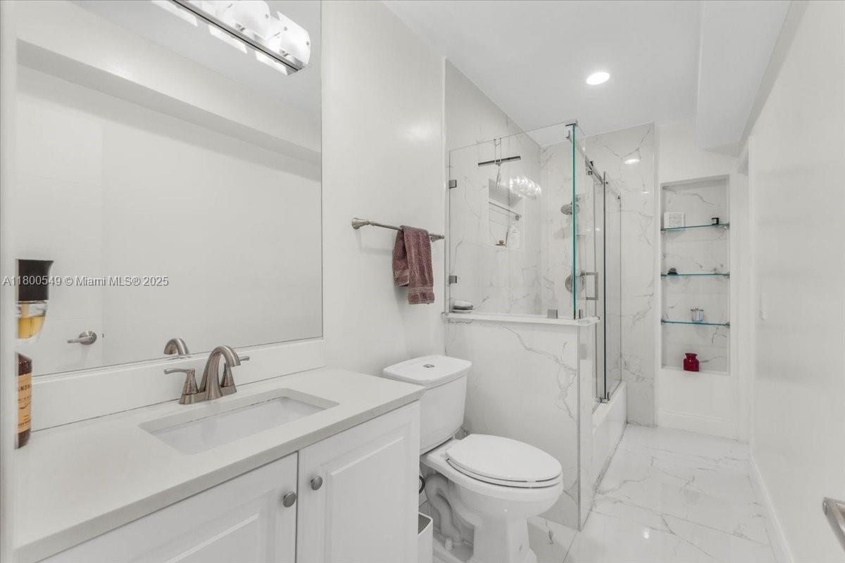 4340 NW 19th Ave