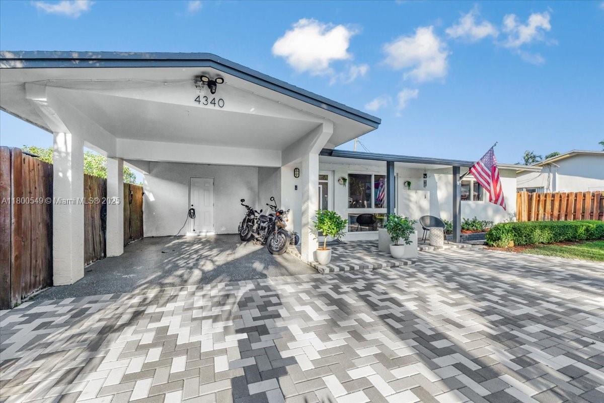 4340 NW 19th Ave