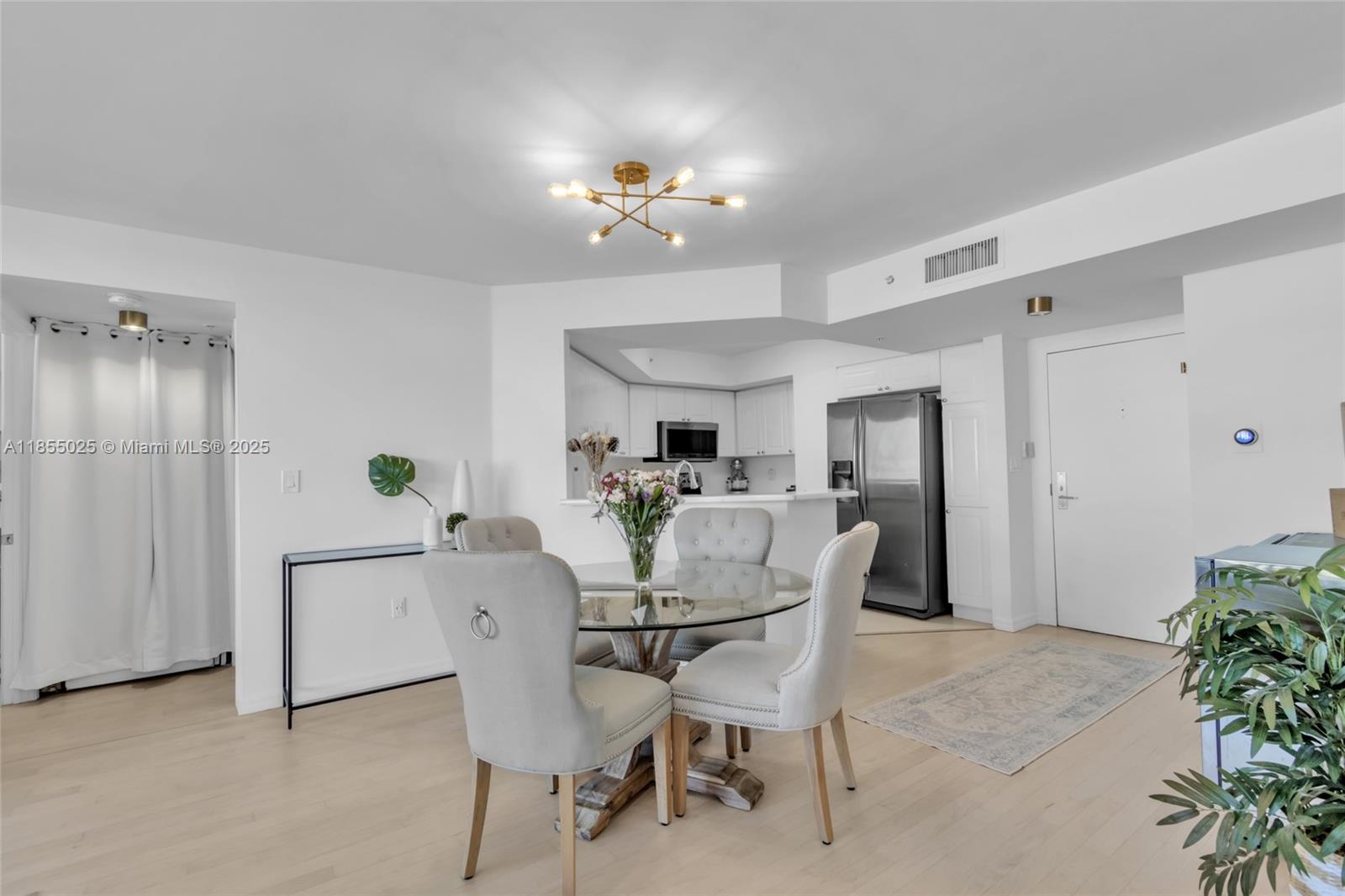 1800 Sunset Harbour Dr # 1003