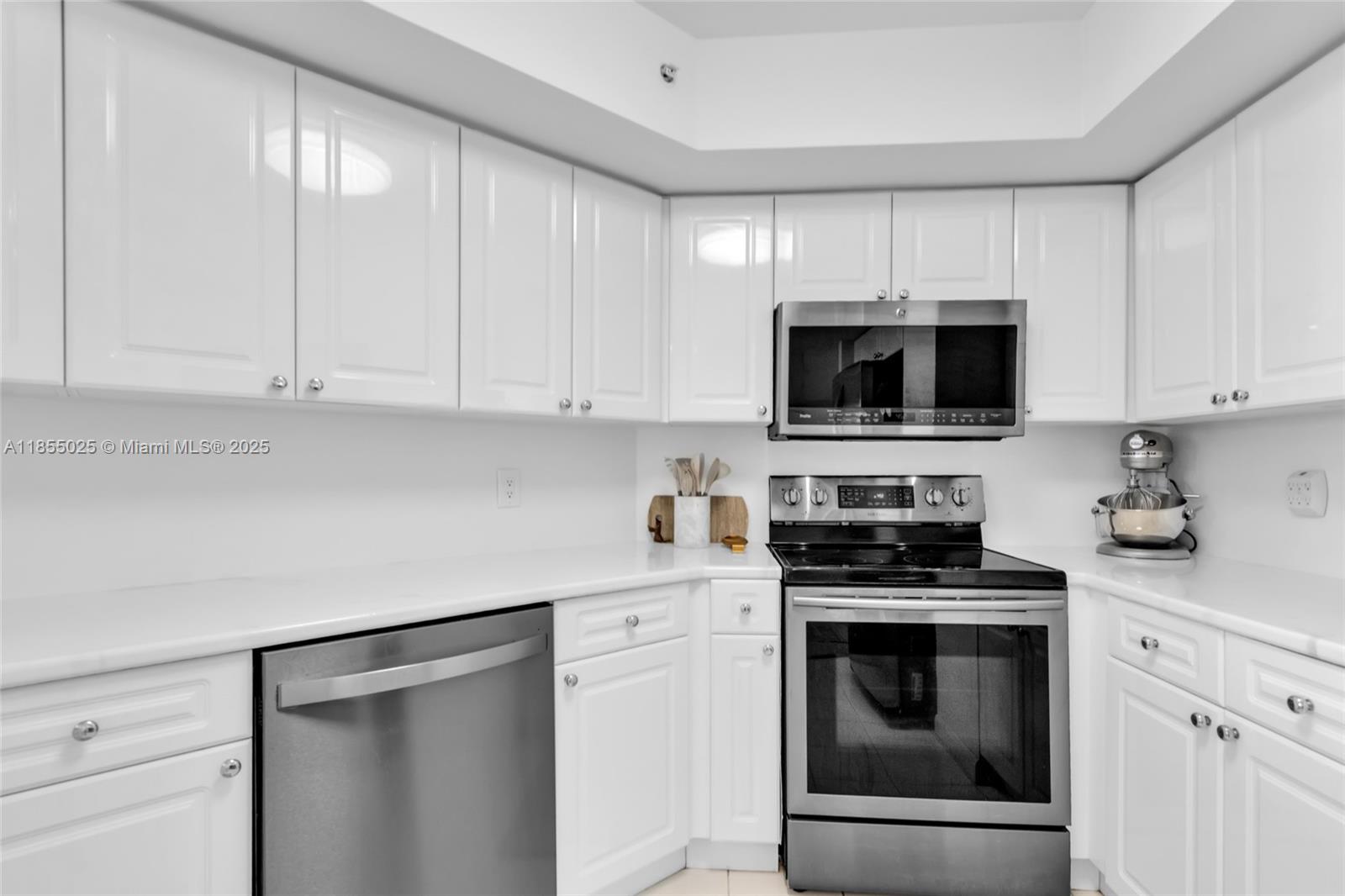 1800 Sunset Harbour Dr # 1003