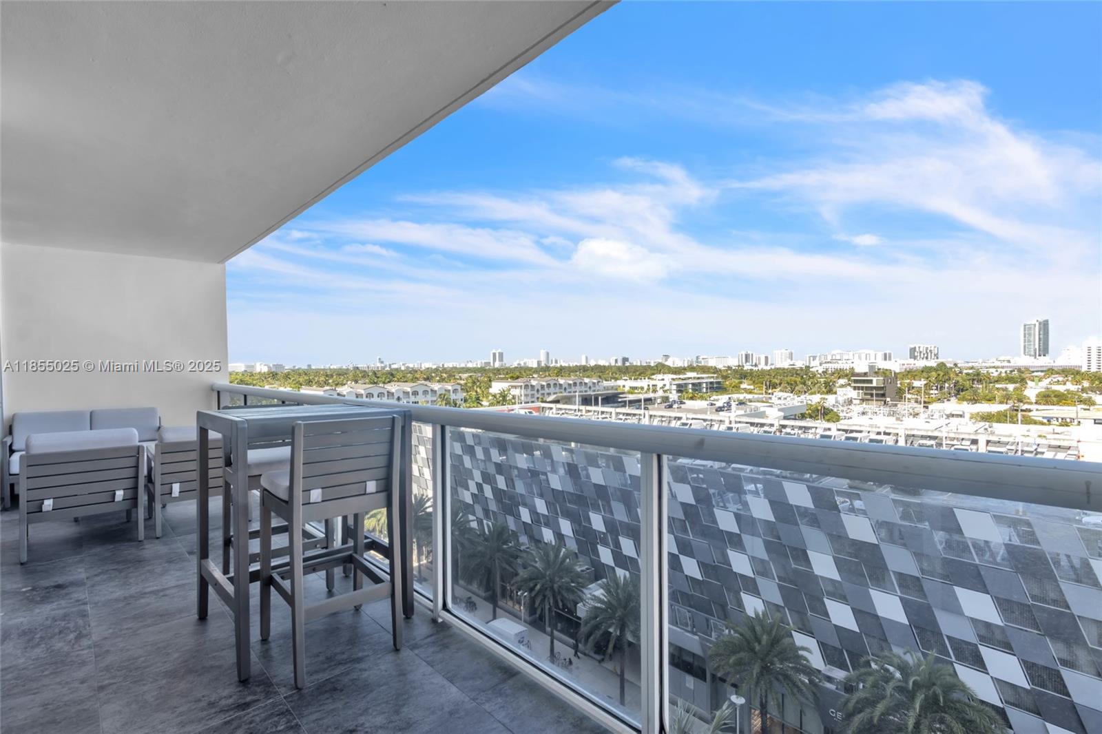 1800 Sunset Harbour Dr # 1003