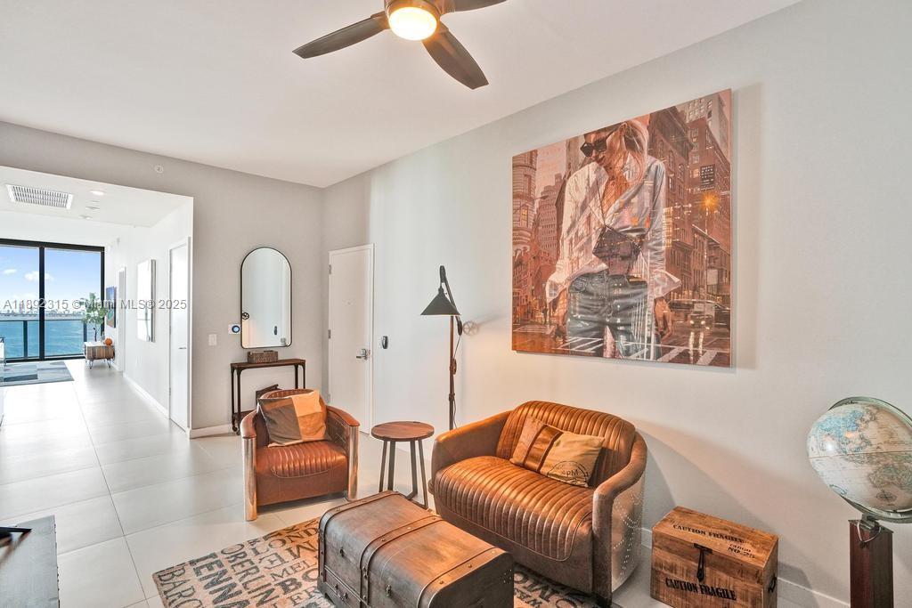 501 NE 31st St Unit: PH4101