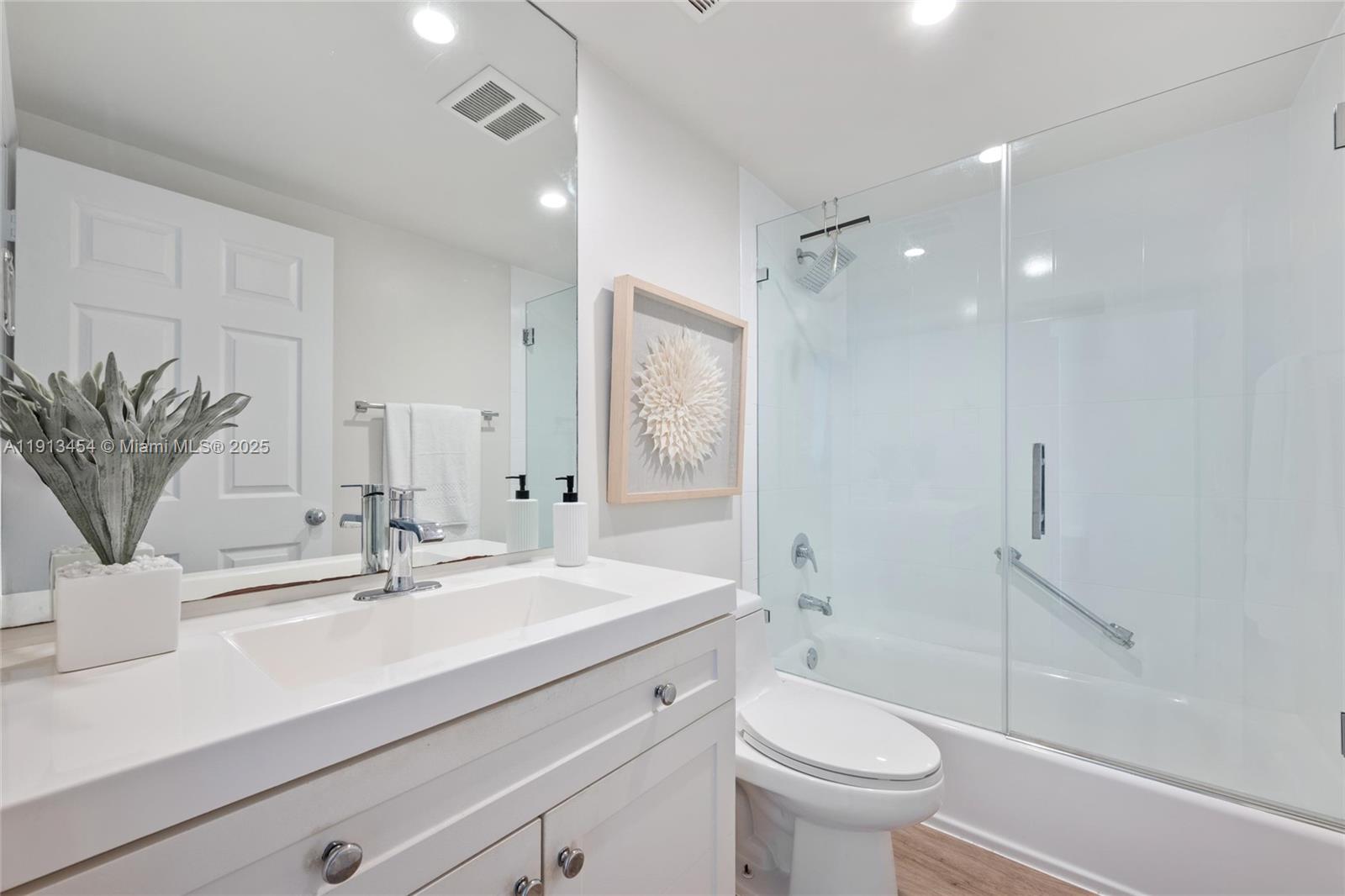 10350 W Bay Harbor Dr # 10K