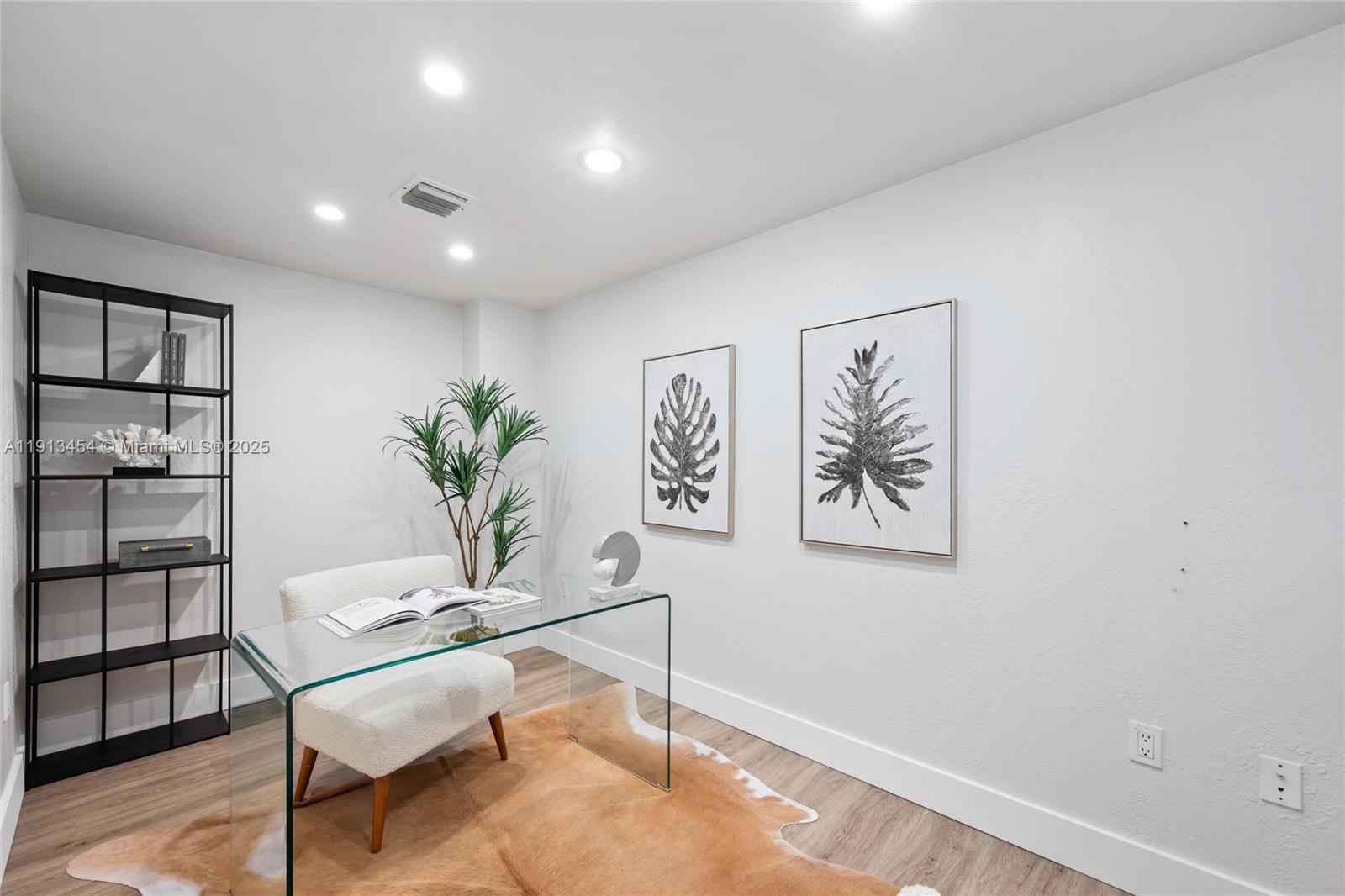 10350 W Bay Harbor Dr # 10K