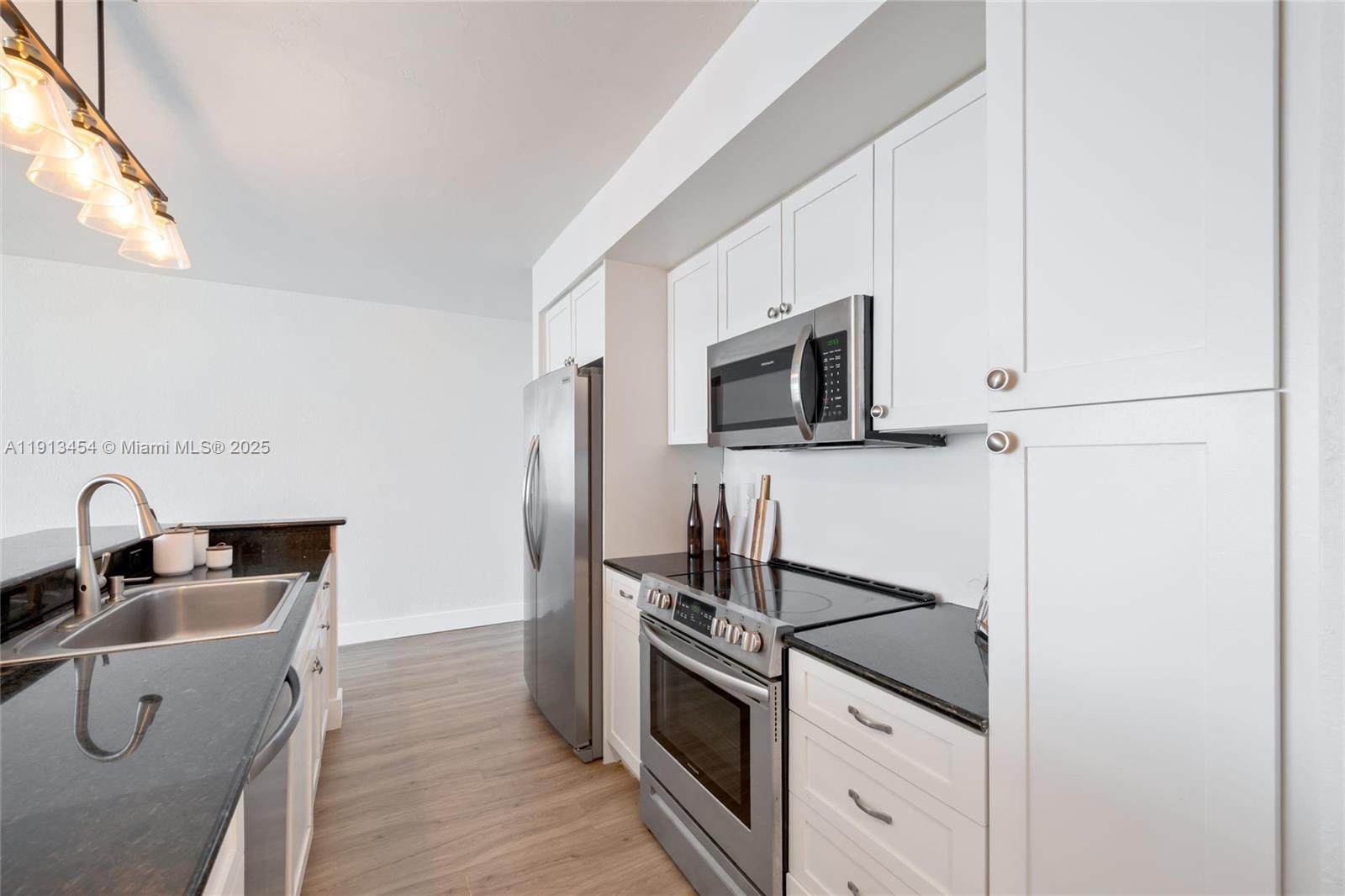 10350 W Bay Harbor Dr # 10K