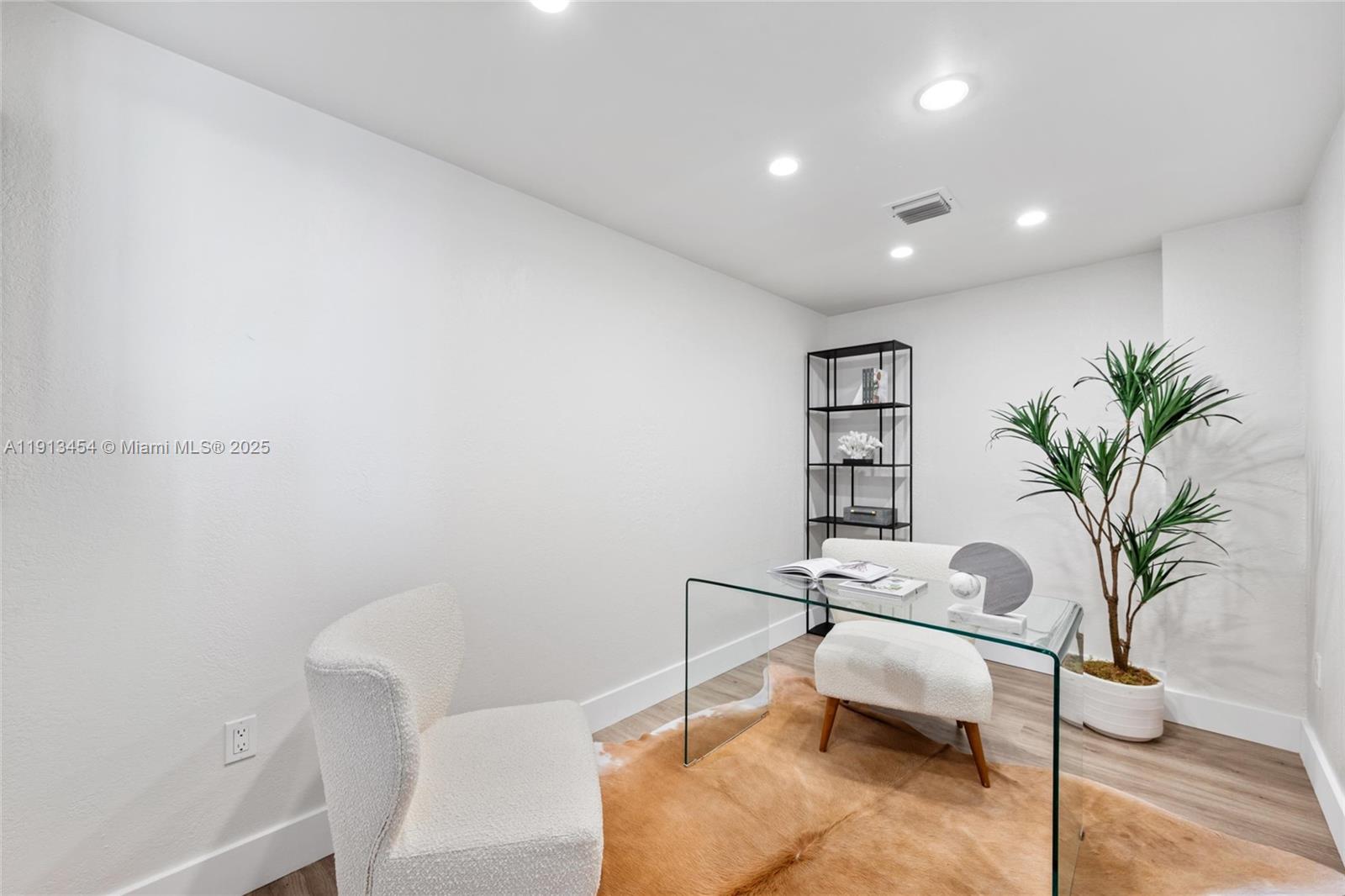 10350 W Bay Harbor Dr # 10K