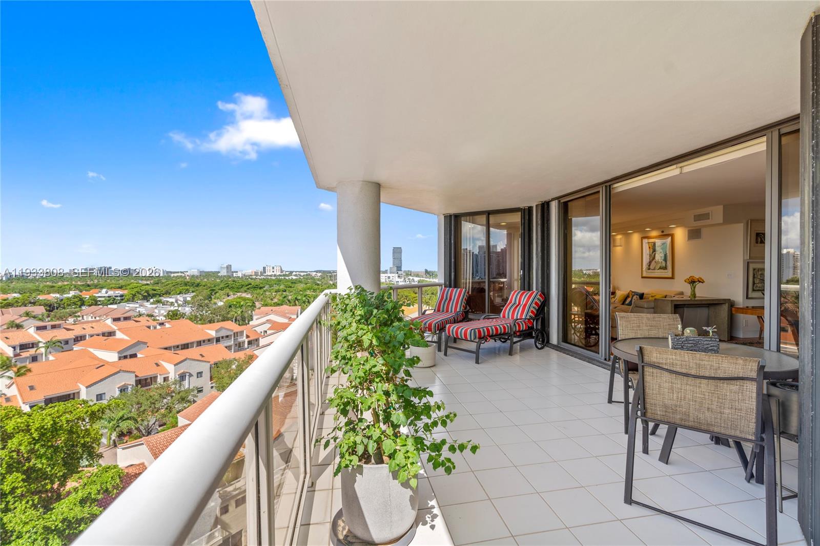 3598 Yacht Club Dr # 1003